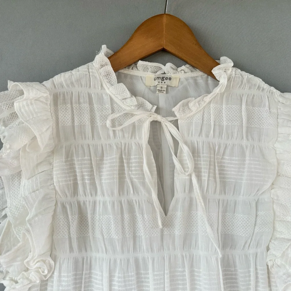 Umgee White Ruffle Sleeve Textured Blouse